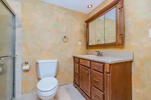 1012 S Church Rd, Mount Prospect, IL 60056 - Photo 32