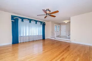 1012 S Church Rd, Mount Prospect, IL 60056 - Photo 2
