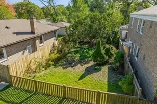 1328 Seward St, Evanston, IL 60202 - Photo 1
