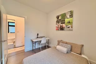 4120 W Barry Ave, Chicago, IL 60641 - Photo 12