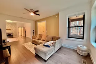 4120 W Barry Ave, Chicago, IL 60641 - Photo 8