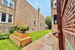 4120 W Barry Ave, Chicago, IL 60641 - Photo 26
