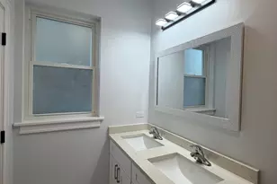 2849 W Monroe St, Chicago, IL 60612 - Photo 12