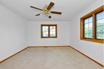 [Address not provided], Shorewood, IL 60404 - Photo 18
