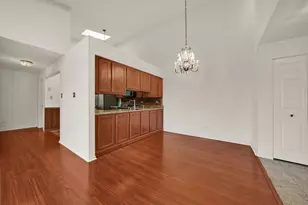 4217 W 76th St, Chicago, IL 60652 - Photo 6