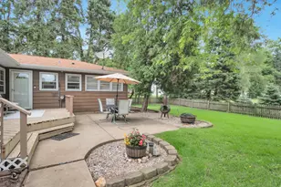 2608 Essington Rd, Joliet, IL 60435 - Photo 6