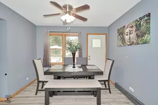 2608 Essington Rd, Joliet, IL 60435 - Photo 12