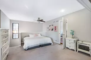 736 Glen Way, Gurnee, IL 60031 - Photo 12