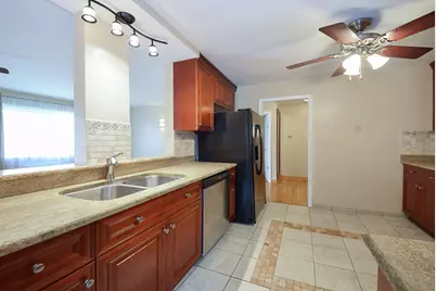 8999 Kennedy Drive #2B, Des Plaines, IL 60016 - Photo 10