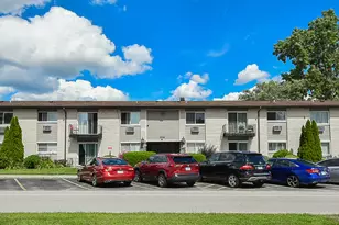 8999 Kennedy Dr, Des Plaines, IL 60016 - Photo 1