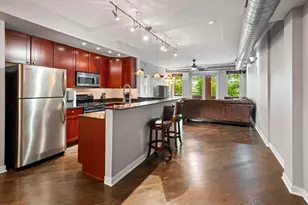 3550 W Montrose Ave, Chicago, IL 60618 - Photo 6