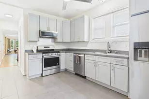 3345 W Carroll Ave, Chicago, IL 60624 - Photo 14