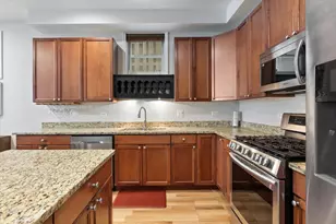 7018 N Ashland Blvd, Chicago, IL 60626 - Photo 8