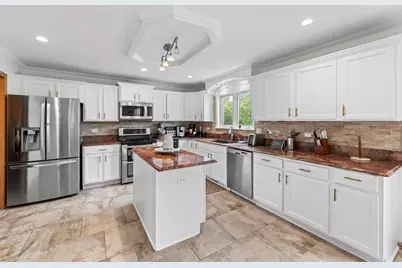 16035 W Red Cloud Drive, Lockport, IL 60441 - Photo 20