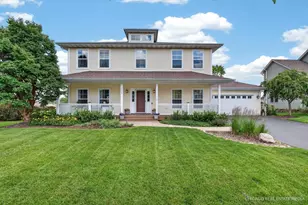 711 Ridge Dr, Elburn, IL 60119 - Photo 1