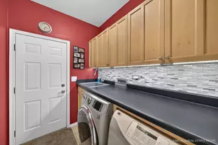 711 Ridge Dr, Elburn, IL 60119 - Photo 18