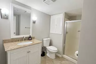 978 Sycamore Ln, Bartlett, IL 60103 - Photo 8