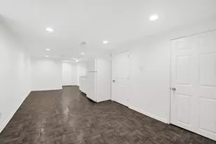 5037 W Winona St, Chicago, IL 60630 - Photo 32