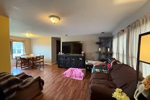 111 Huntsbridge Rd, Matteson, IL 60443 - Photo 12