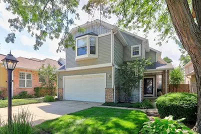 1702 Astor Avenue, Oakbrook Terrace, IL 60181 - Photo 1