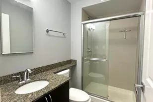 3033 N Sheridan Rd, Chicago, IL 60657 - Photo 8