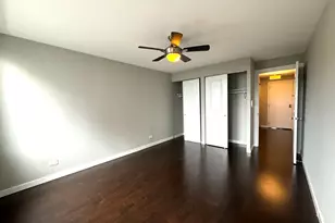 3033 N Sheridan Rd, Chicago, IL 60657 - Photo 6