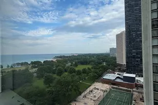 5455 N Sheridan Rd, Chicago, IL 60640 - Photo 6