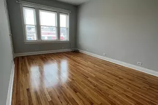 4411 W Montrose Ave, Chicago, IL 60641 - Photo 4