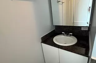 4411 W Montrose Ave, Chicago, IL 60641 - Photo 10