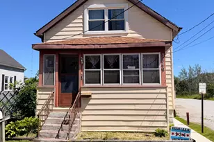 3049 E 138th Pl, Burnham, IL 60633 - Photo 1