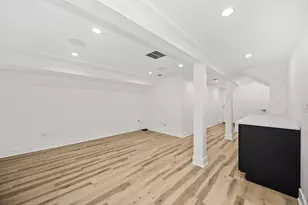 5310 S Wood St, Chicago, IL 60609 - Photo 8