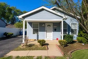 1712 11th St, Waukegan, IL 60085 - Photo 1