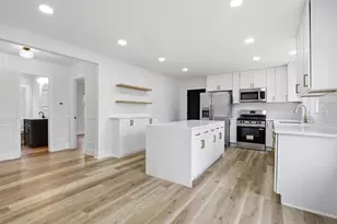 2000 Maple Ave, Downers Grove, IL 60515 - Photo 6