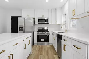 2000 Maple Ave, Downers Grove, IL 60515 - Photo 10
