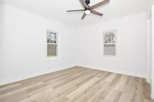 2000 Maple Ave, Downers Grove, IL 60515 - Photo 12