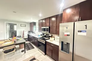 14625 Winchester Ave, Harvey, IL 60426 - Photo 4
