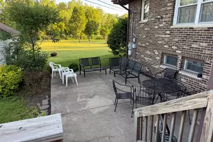 8541 S 83rd Ave, Hickory Hills, IL 60457 - Photo 32