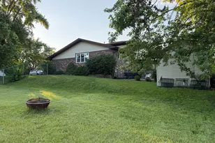 8541 S 83rd Ave, Hickory Hills, IL 60457 - Photo 28