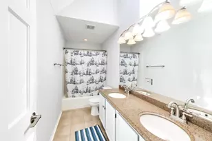3912 Mallard Ln, Naperville, IL 60564 - Photo 10