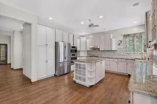 604 Hampton Ct, Shorewood, IL 60404 - Photo 12