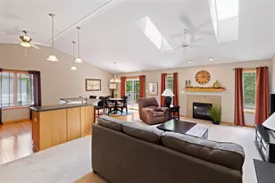 10589 Harrison Ct, Roscoe, IL 61073 - Photo 10