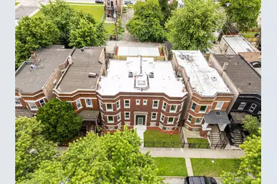 1421 E 69th Place, Chicago, IL 60637 - Photo 2