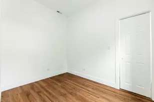 1421 E 69th Pl, Chicago, IL 60637 - Photo 10