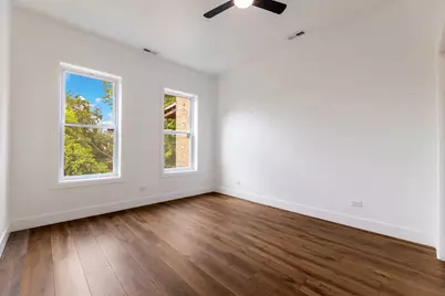 1421 E 69th Place, Chicago, IL 60637 - Photo 18