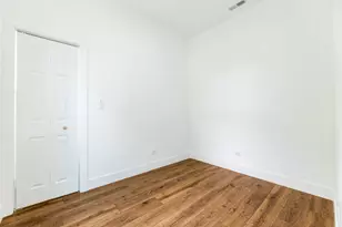 1421 E 69th Pl, Chicago, IL 60637 - Photo 16