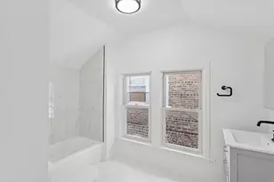 8952 S Aberdeen St, Chicago, IL 60620 - Photo 8