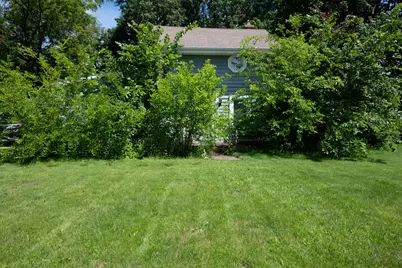 210 E Miller Avenue, Hinckley, IL 60520 - Photo 1