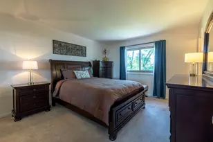 2 Oakwood Dr, Elk Grove Village, IL 60007 - Photo 14