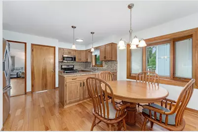 19 W Adams Street, Villa Park, IL 60181 - Photo 12