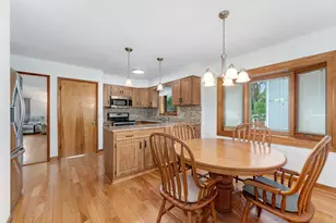 19 W Adams St, Villa Park, IL 60181 - Photo 12